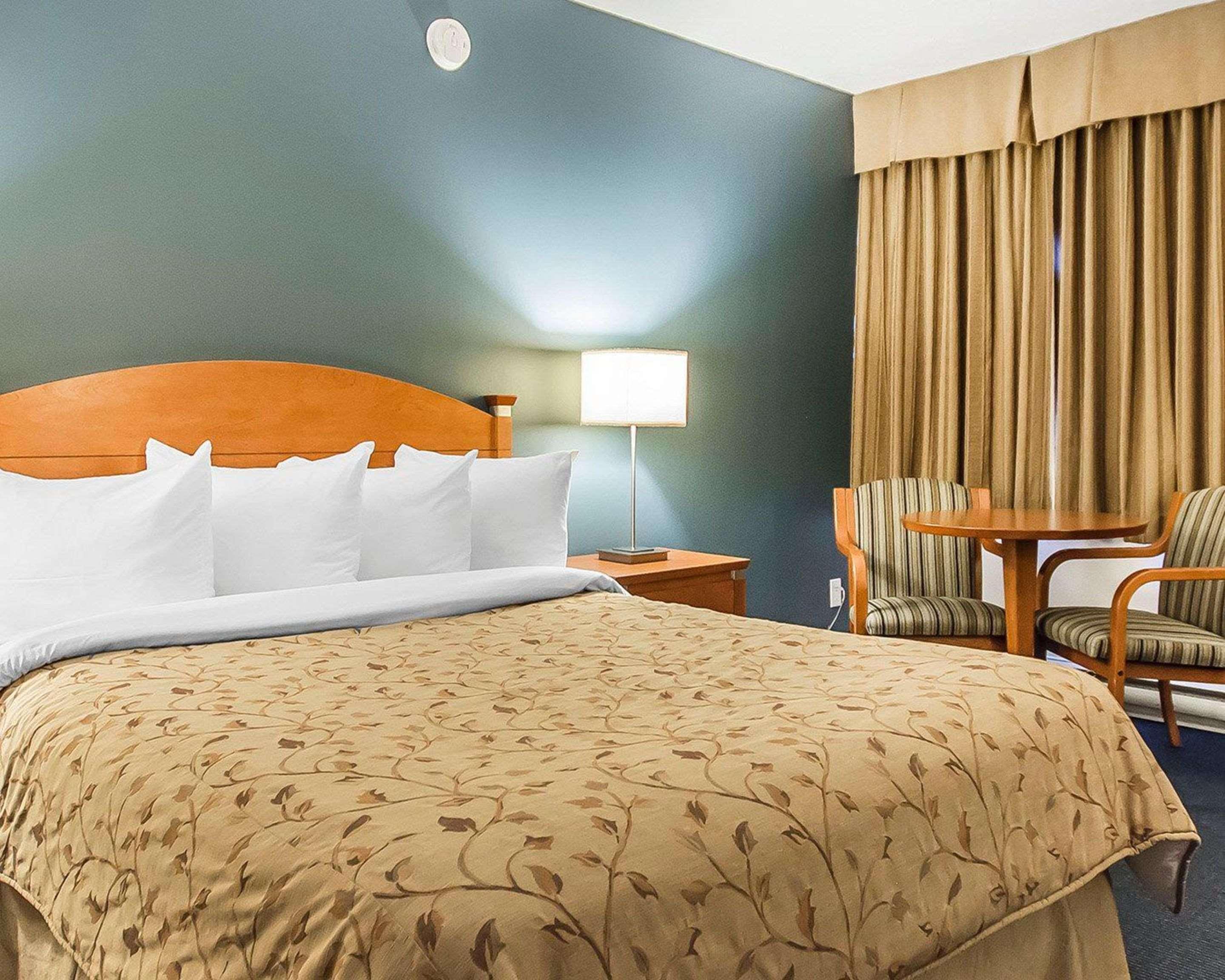 Quality Inn Rouyn-Noranda Eksteriør bilde