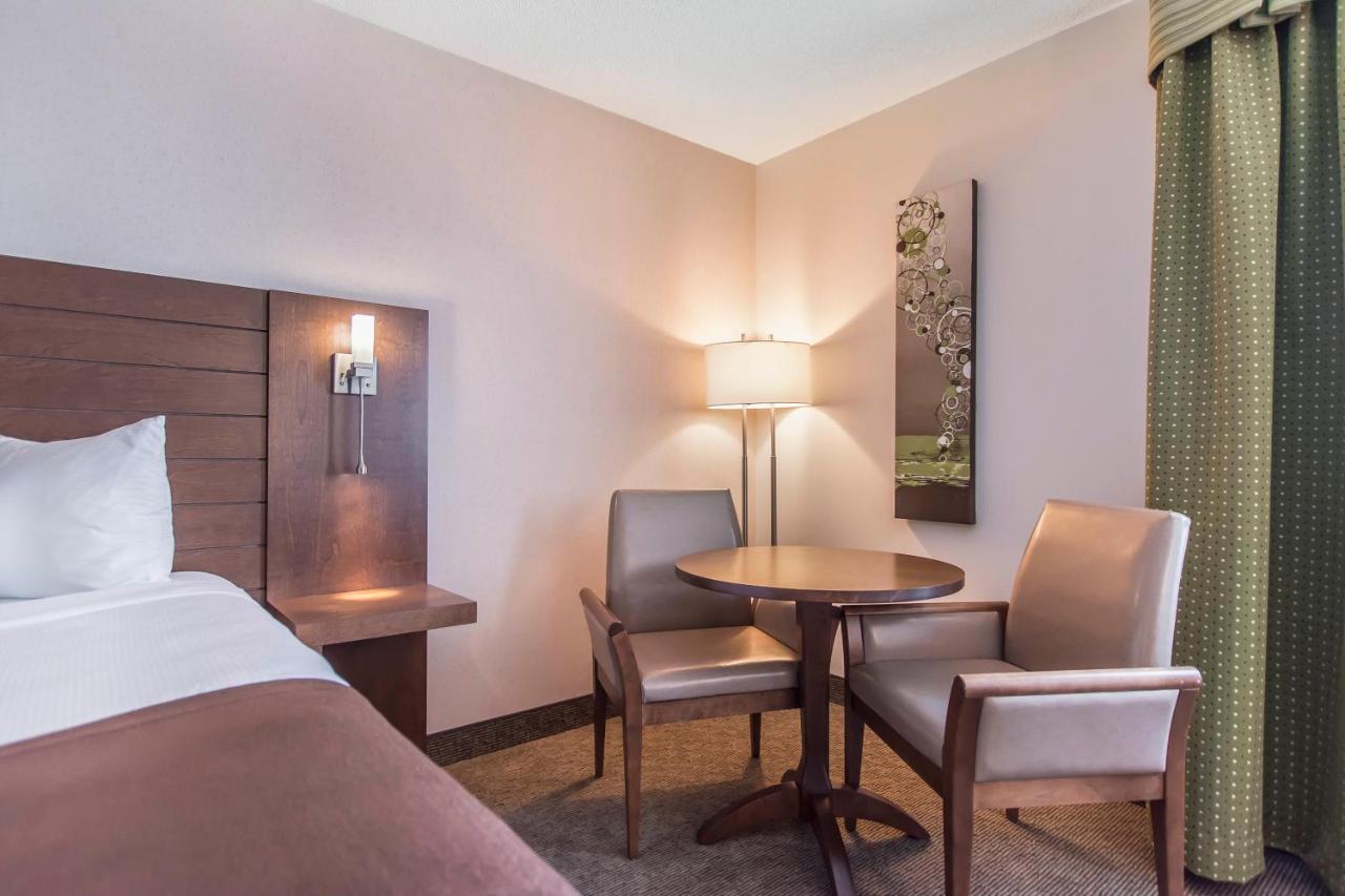 Quality Inn Rouyn-Noranda Eksteriør bilde