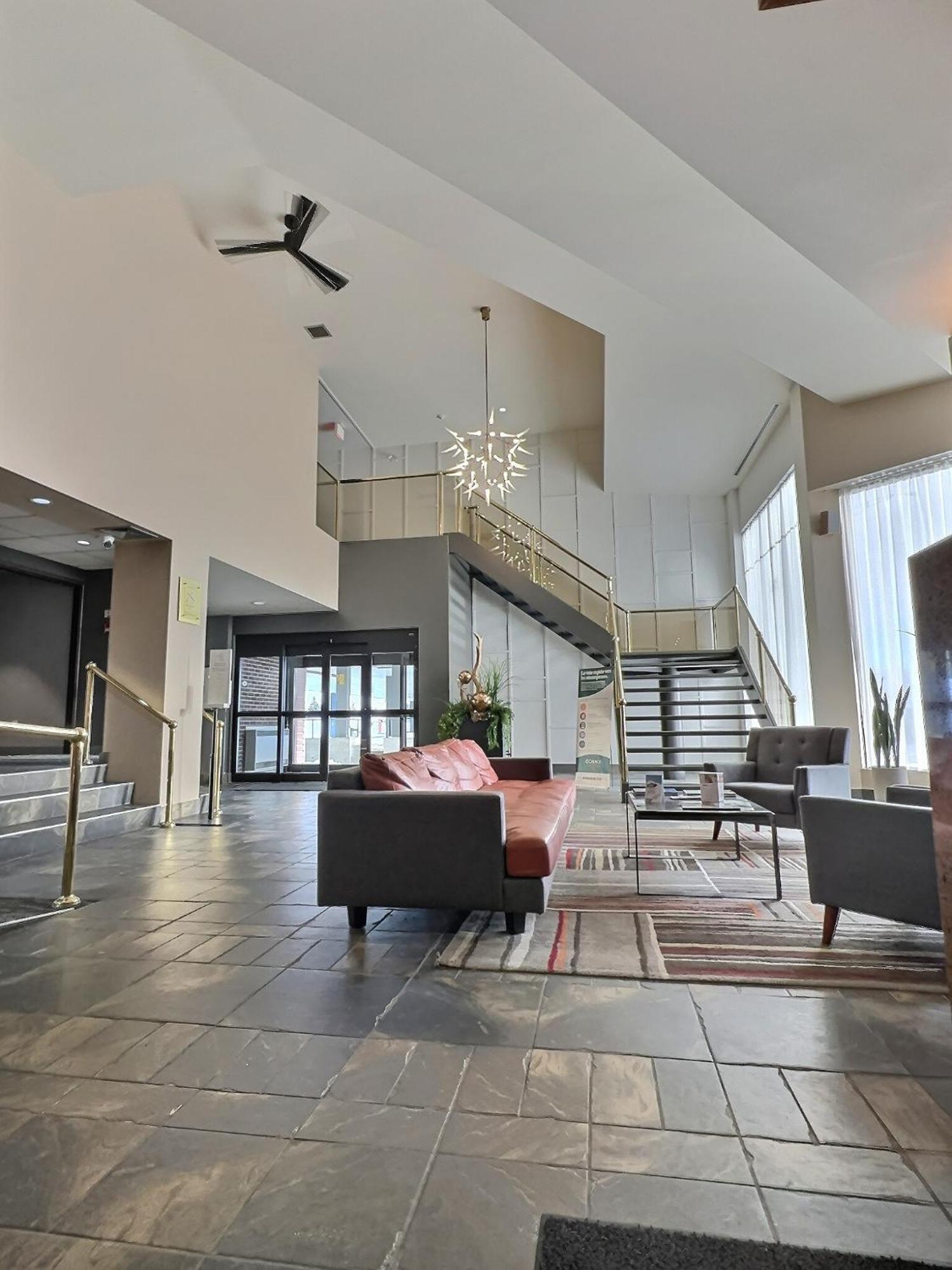 Quality Inn Rouyn-Noranda Eksteriør bilde