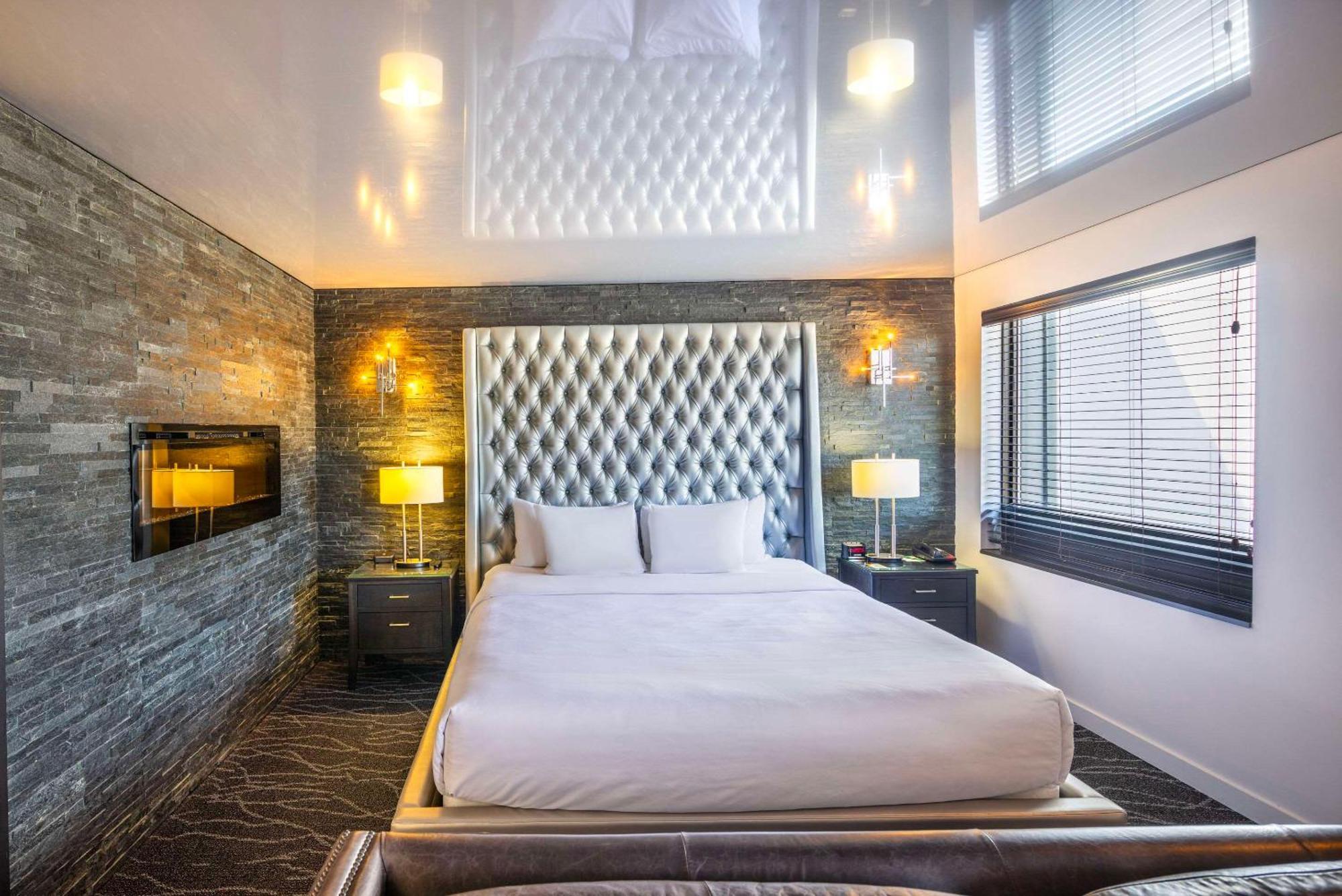 Quality Inn Rouyn-Noranda Eksteriør bilde